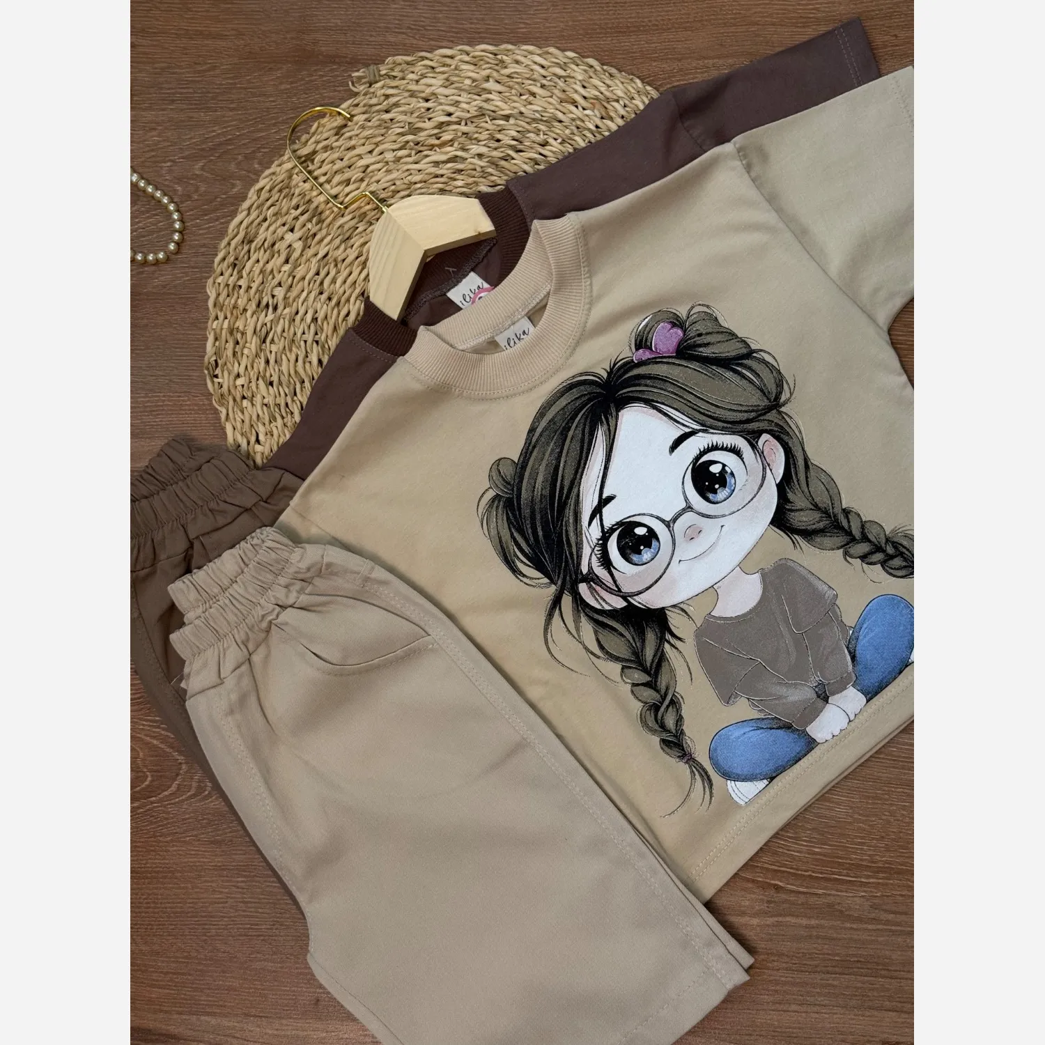 3f976f3b-5c26-4fff-bd0a-6eba10972740